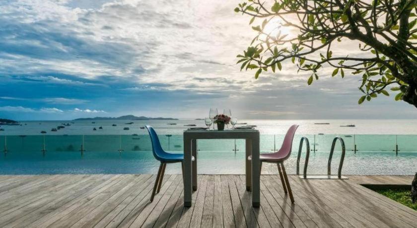 Seven Zea Chic Hotel Pattaya Exterior photo